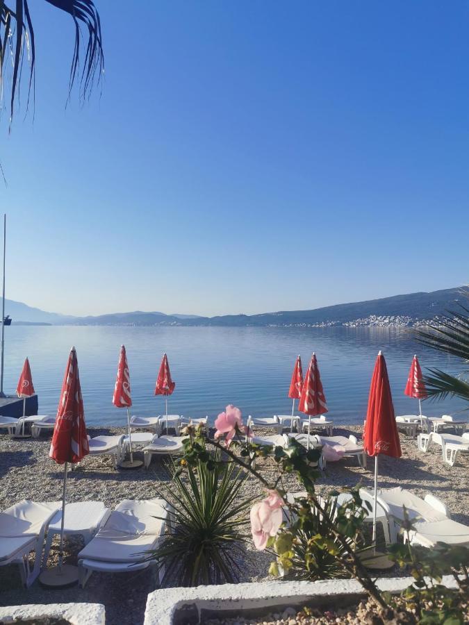 Hotel Azzurro Herceg Novi Exterior foto