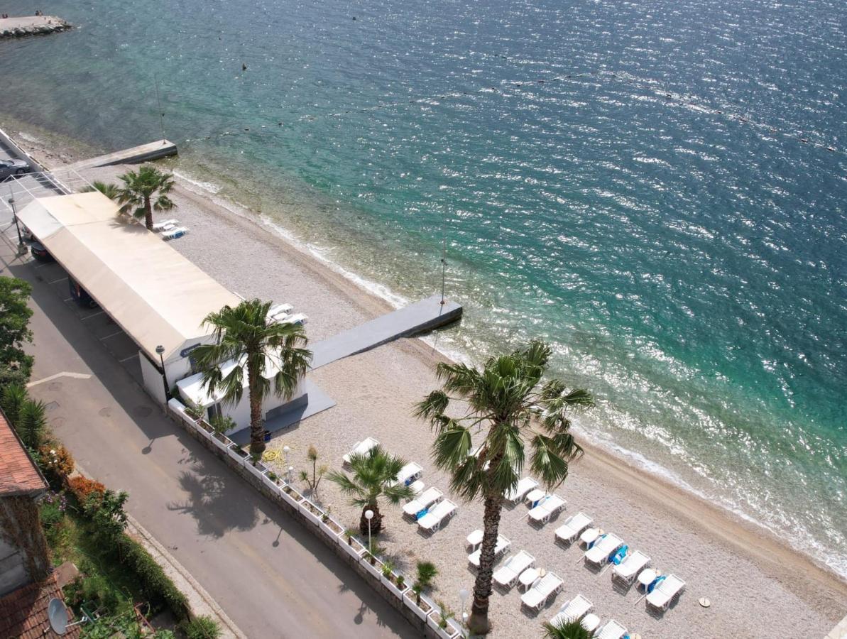 Hotel Azzurro Herceg Novi Exterior foto