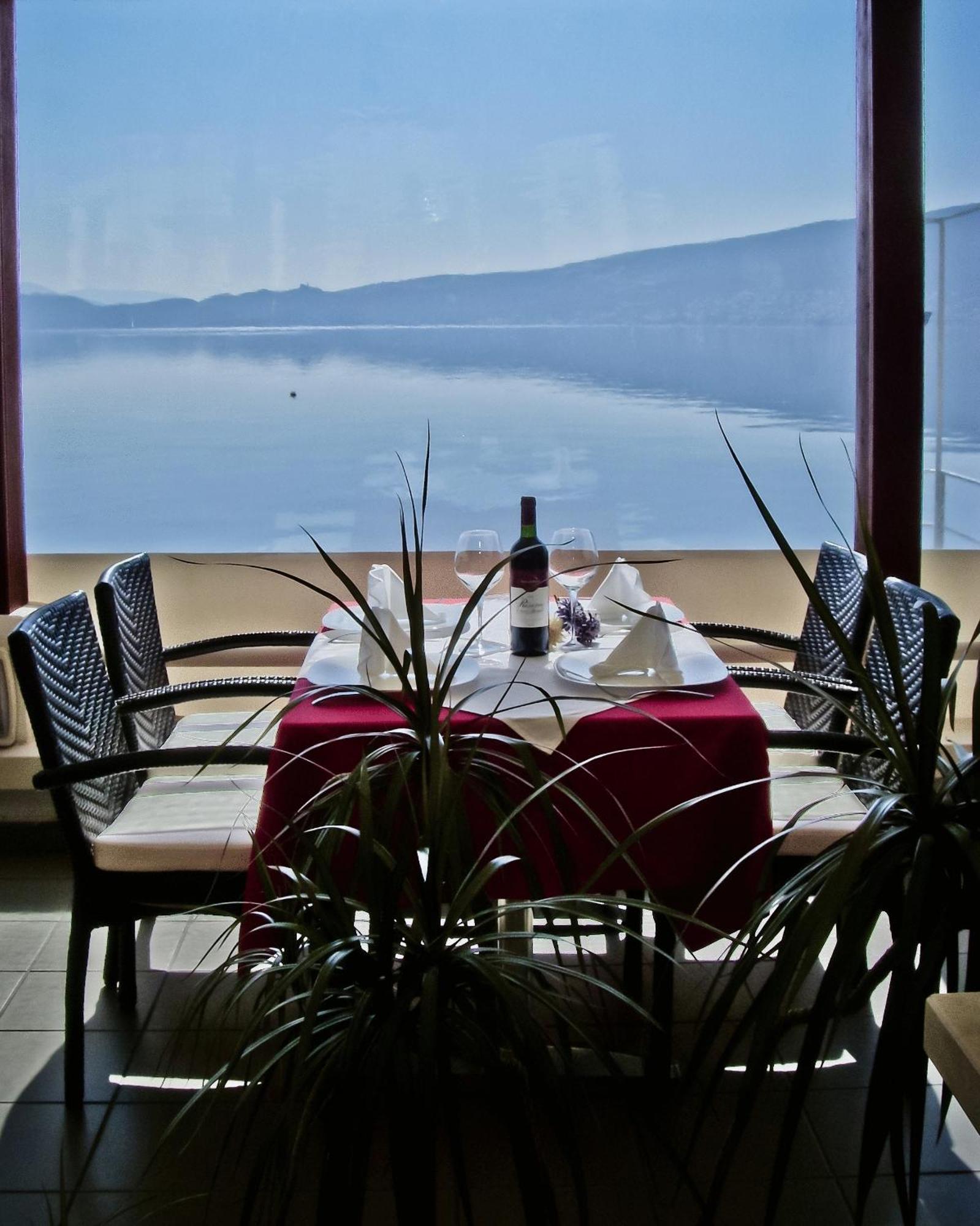 Hotel Azzurro Herceg Novi Exterior foto